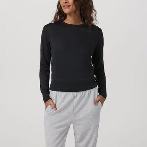 Vuori Black daydream crew